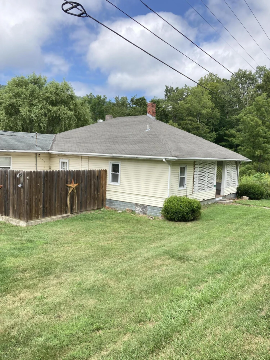 201 Forestry Rd - Photo 3