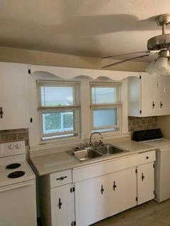 620 E 21st St - Photo 3