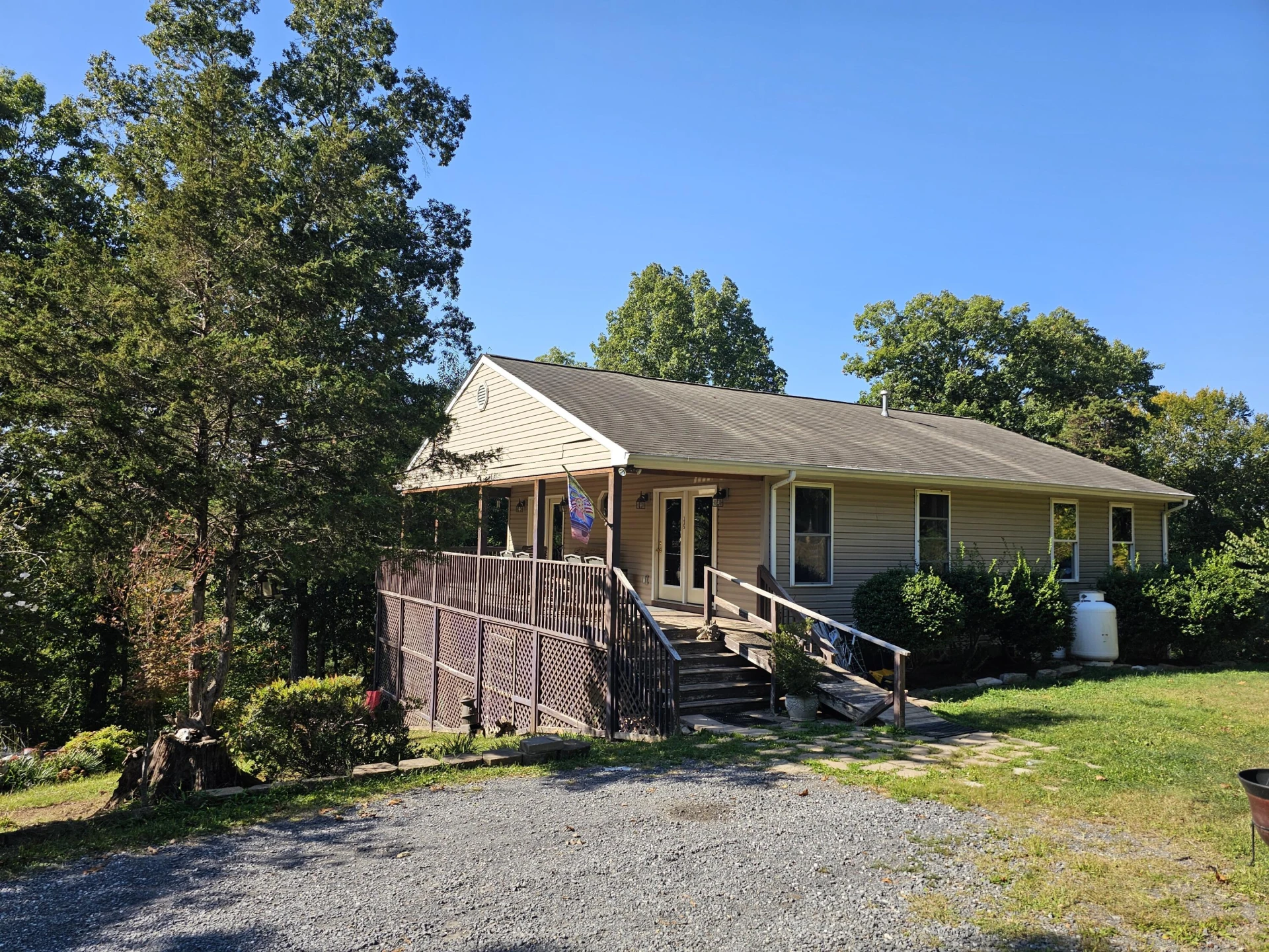 135 Gravel Ln - Photo 3