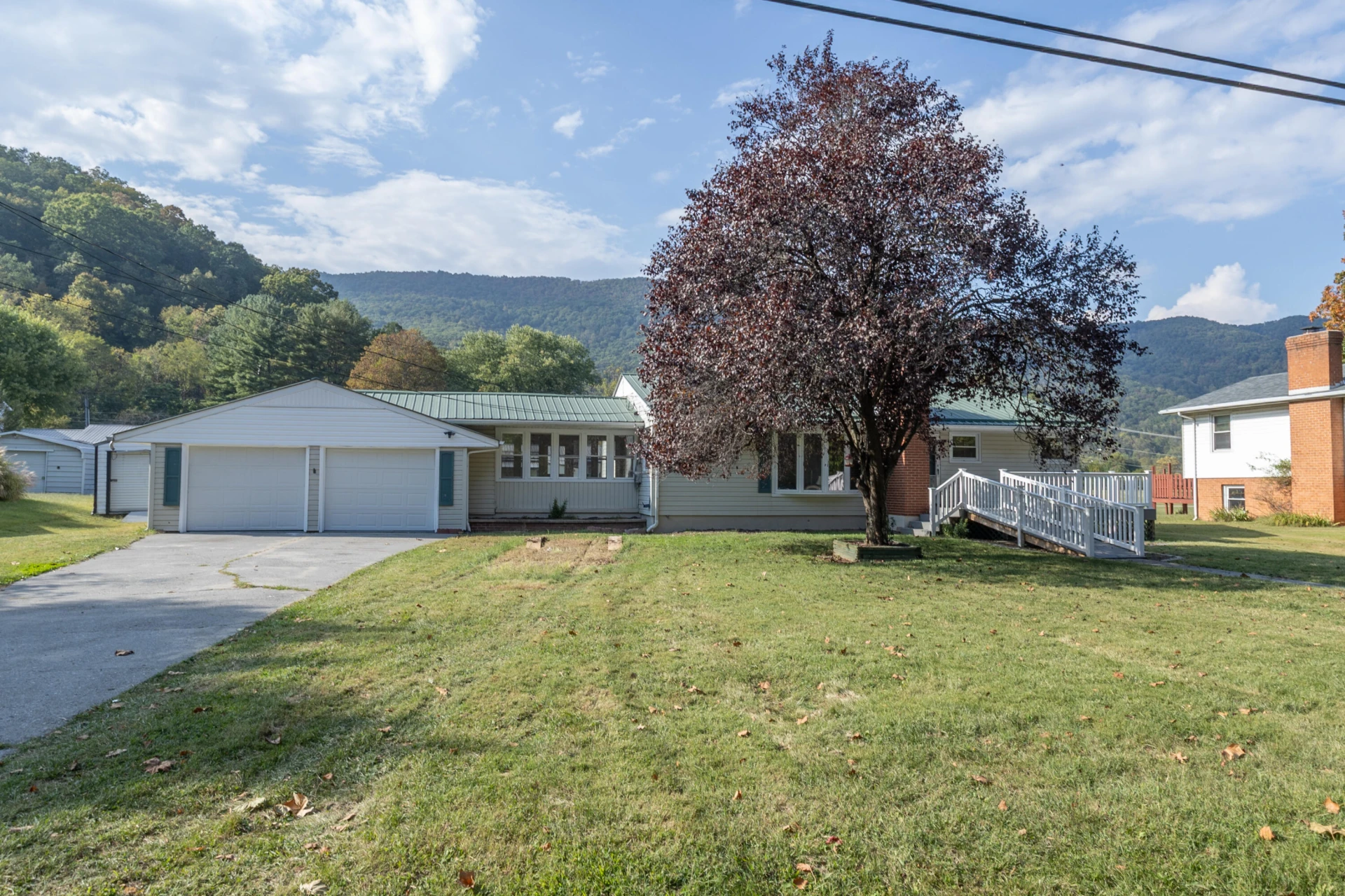 3008 Valley Ridge Rd