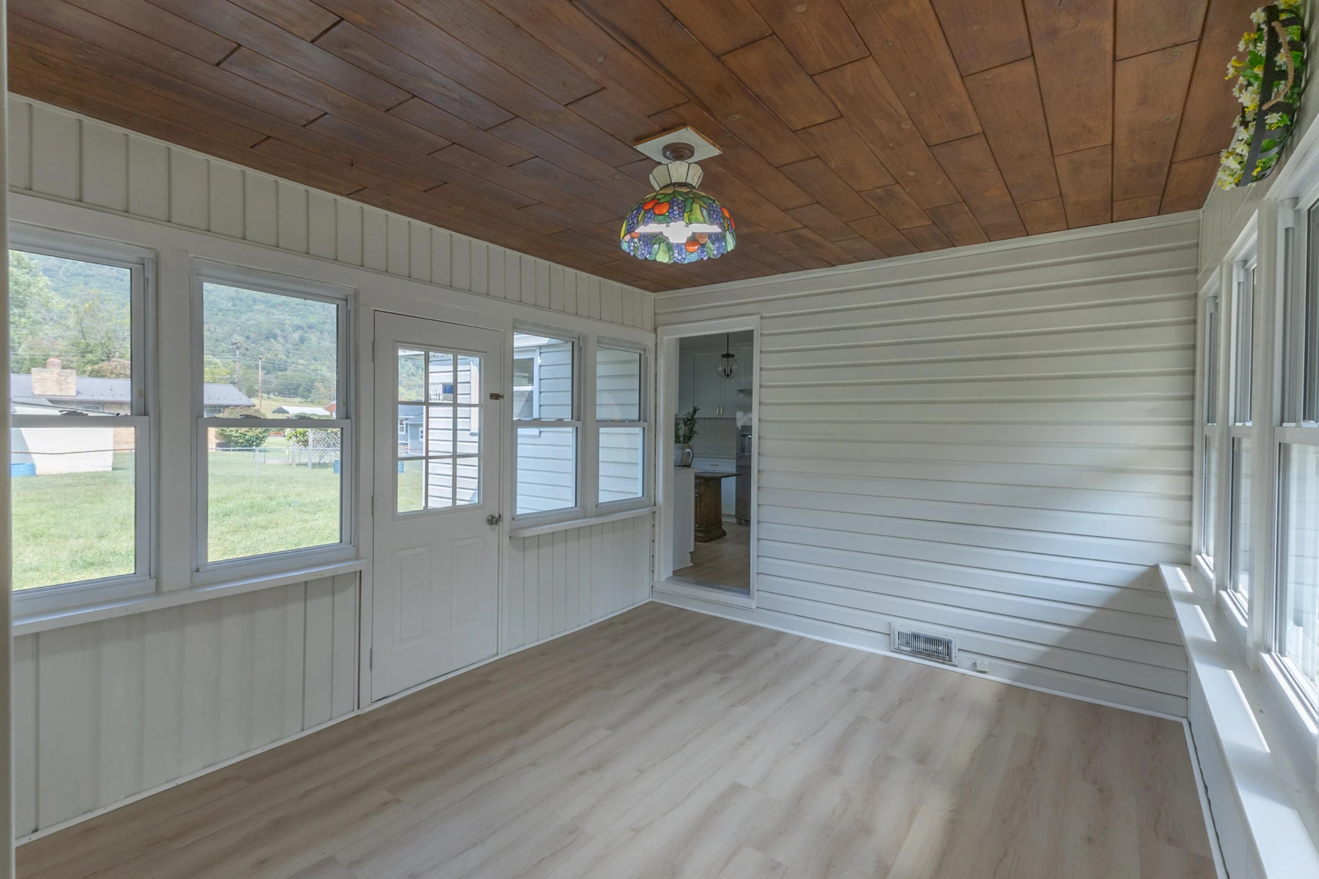 3008 Valley Ridge Rd - Photo 9