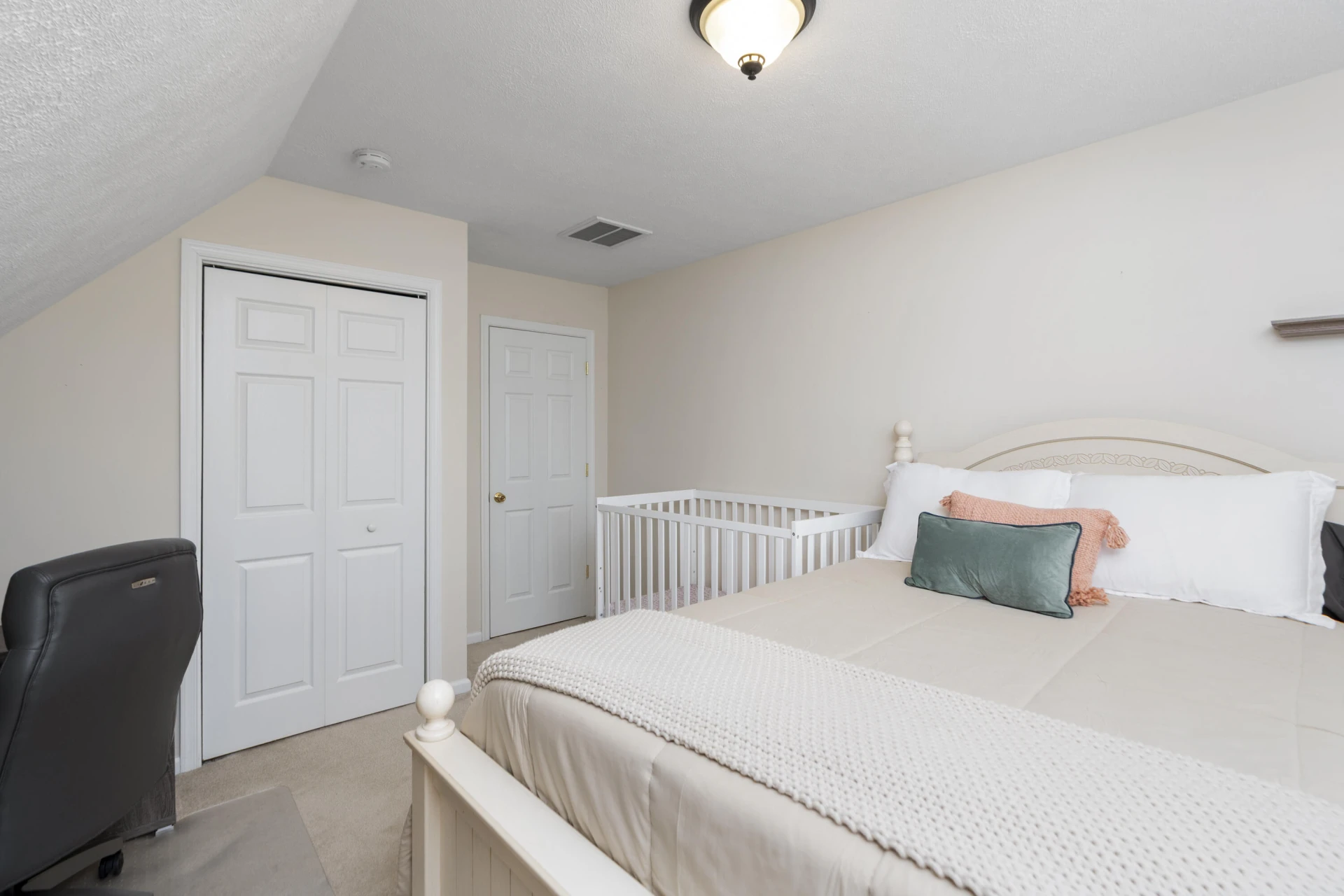 145 Thoroughbred Cir - Photo 18