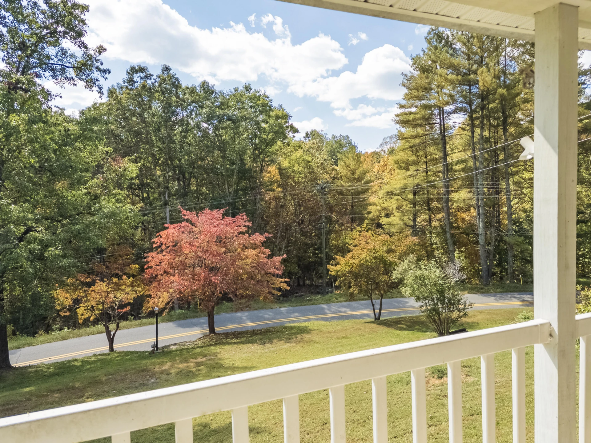 6923 Jackson River Rd - Photo 2