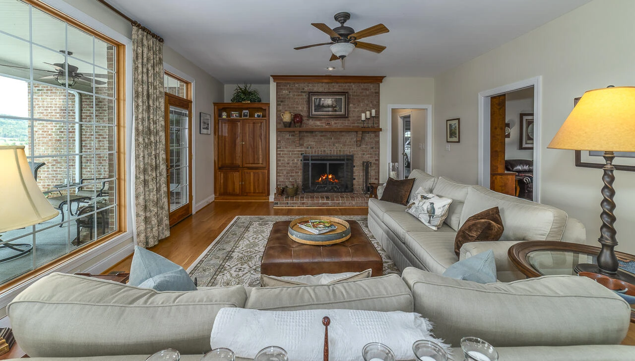 425 Brownsburg Tpke - Photo 18