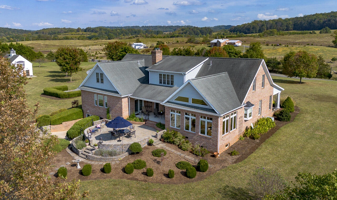 425 Brownsburg Tpke - Photo 7