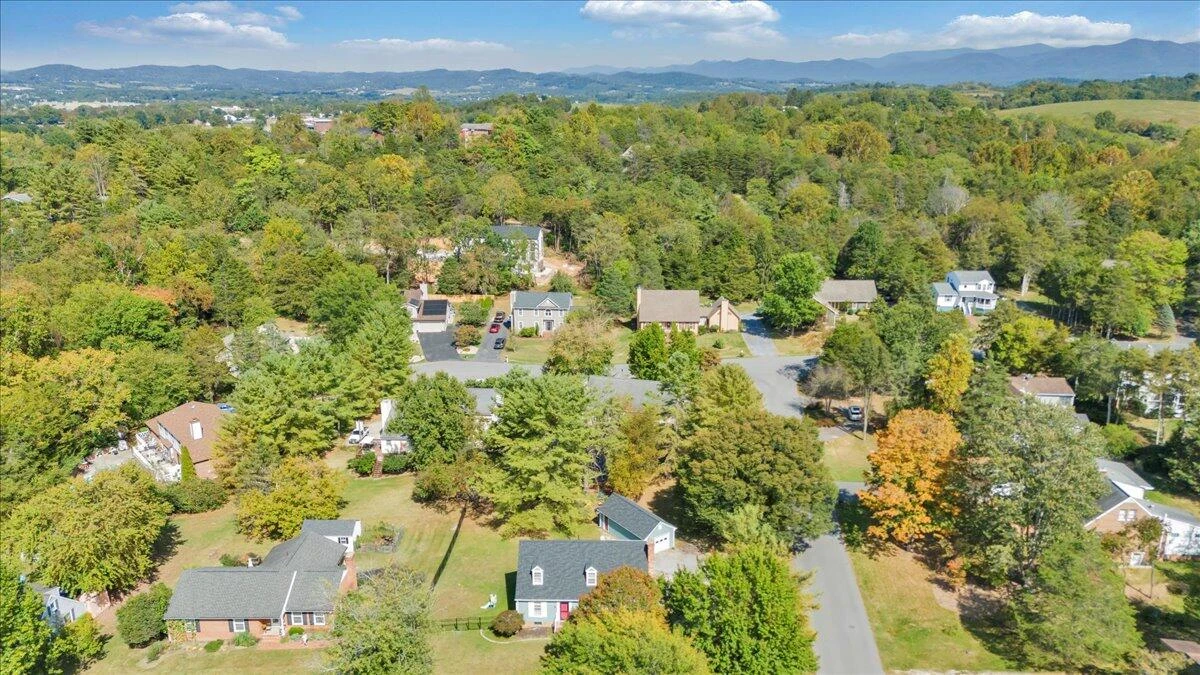 8 Woodduck Rd SW - Photo 54