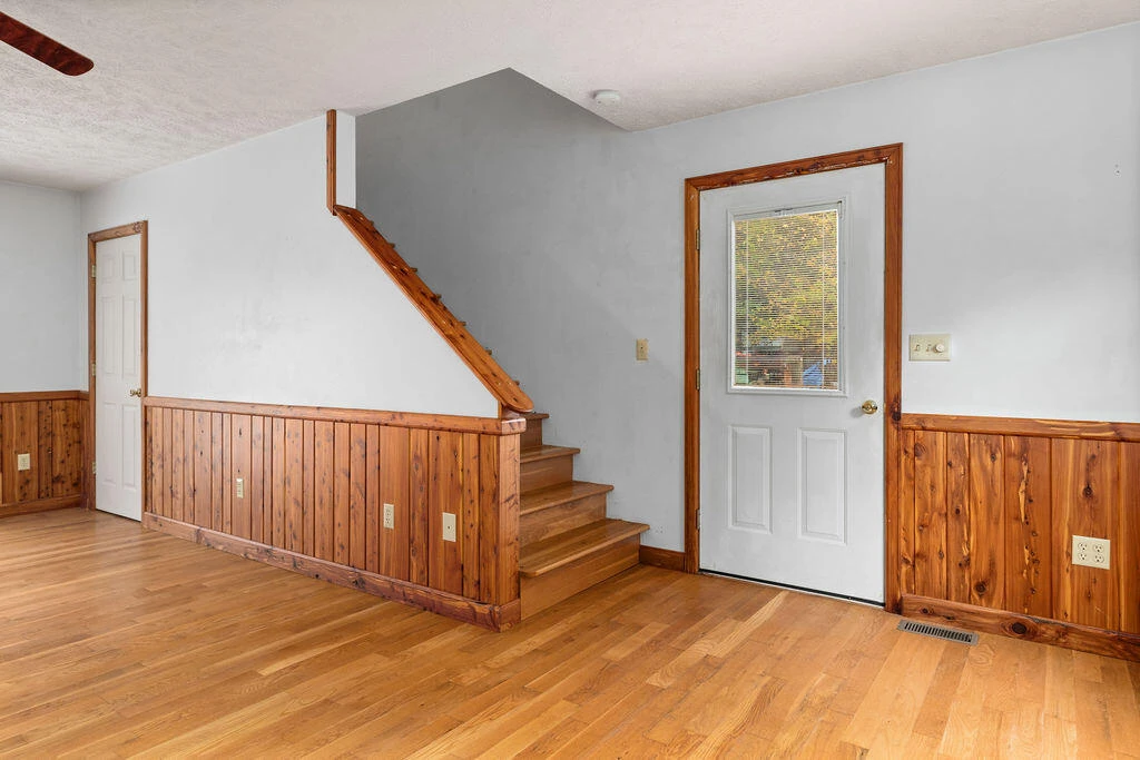 1567 Blue Grass Hollow Rd - Photo 14