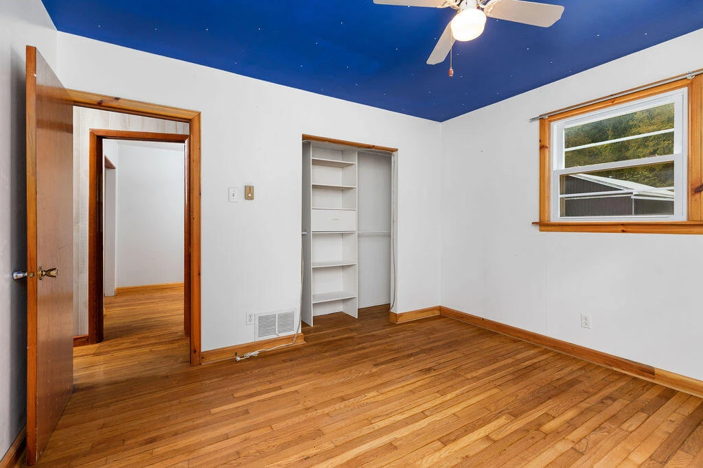 1567 Blue Grass Hollow Rd - Photo 18