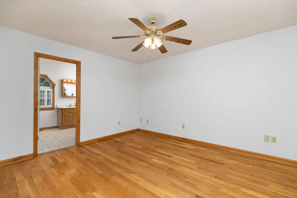 1567 Blue Grass Hollow Rd - Photo 22