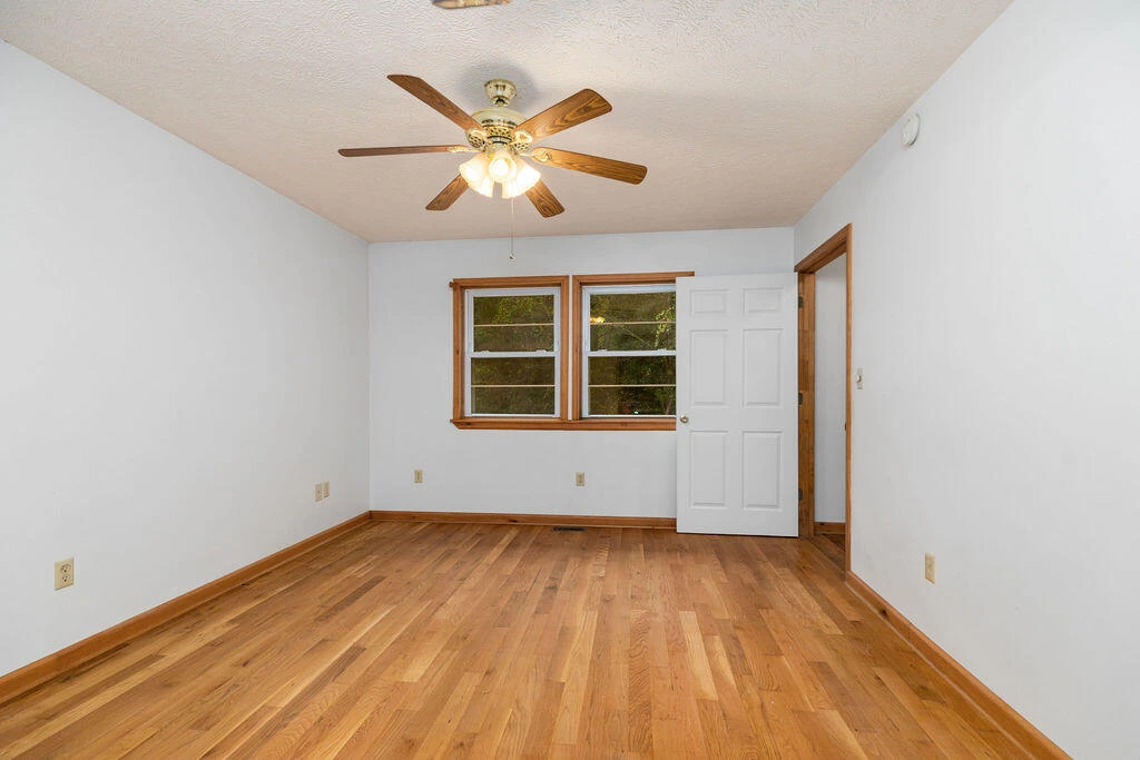 1567 Blue Grass Hollow Rd - Photo 23