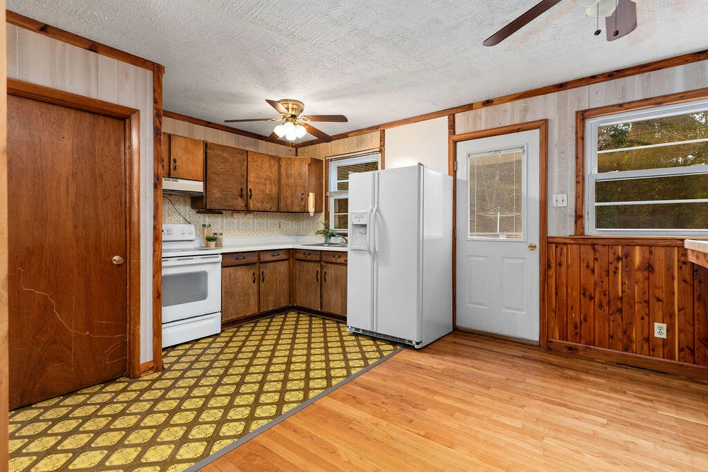 1567 Blue Grass Hollow Rd - Photo 7