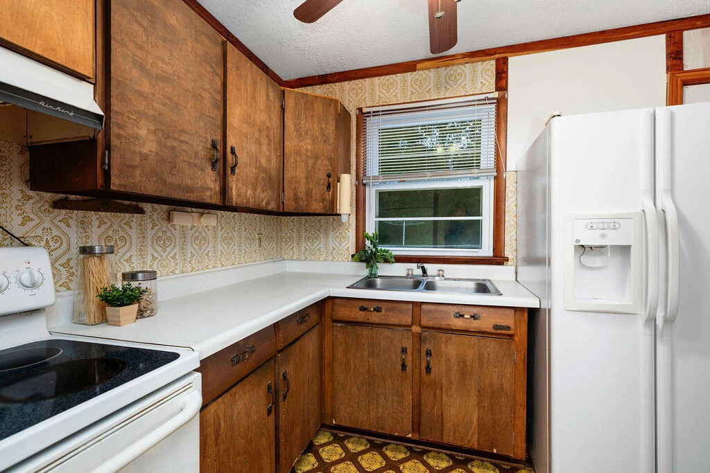 1567 Blue Grass Hollow Rd - Photo 9
