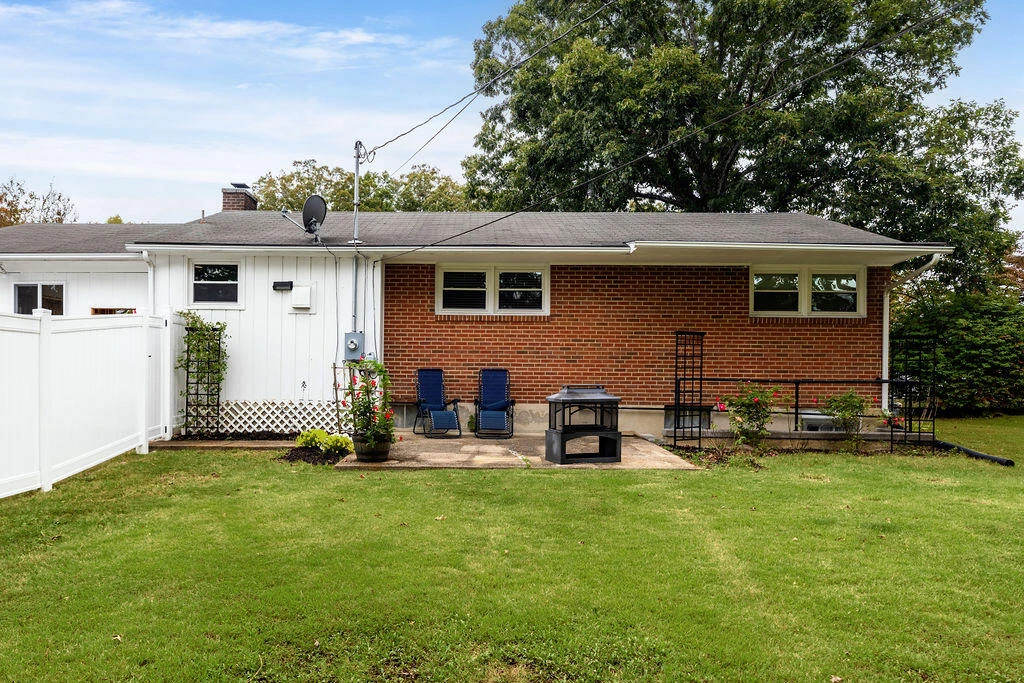 1208 Grace Avenue Ave - Photo 28
