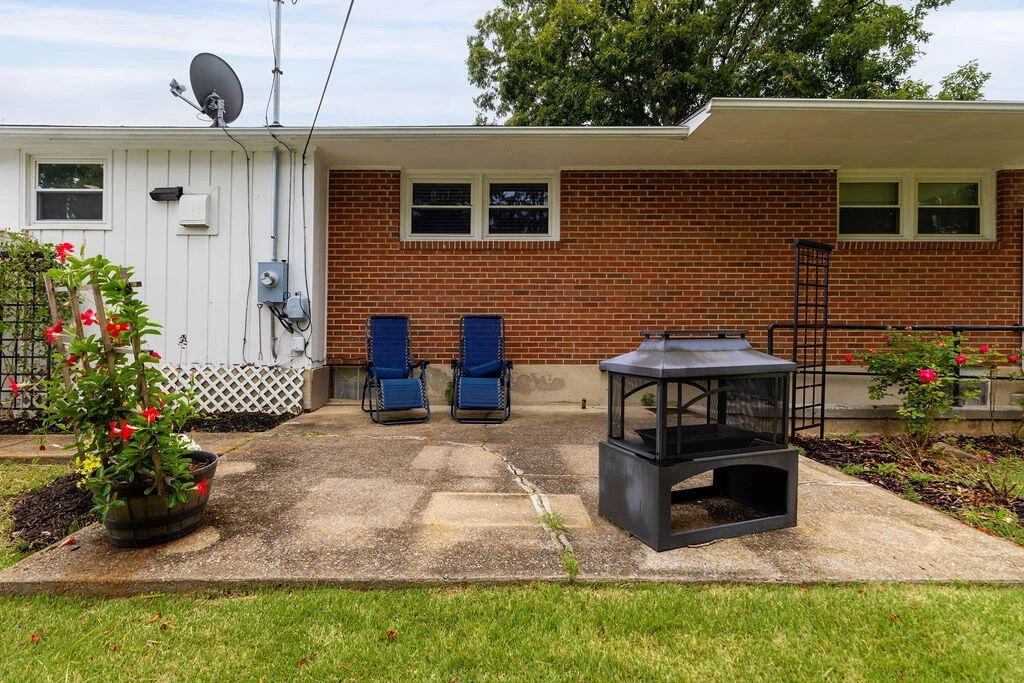 1208 Grace Avenue Ave - Photo 29