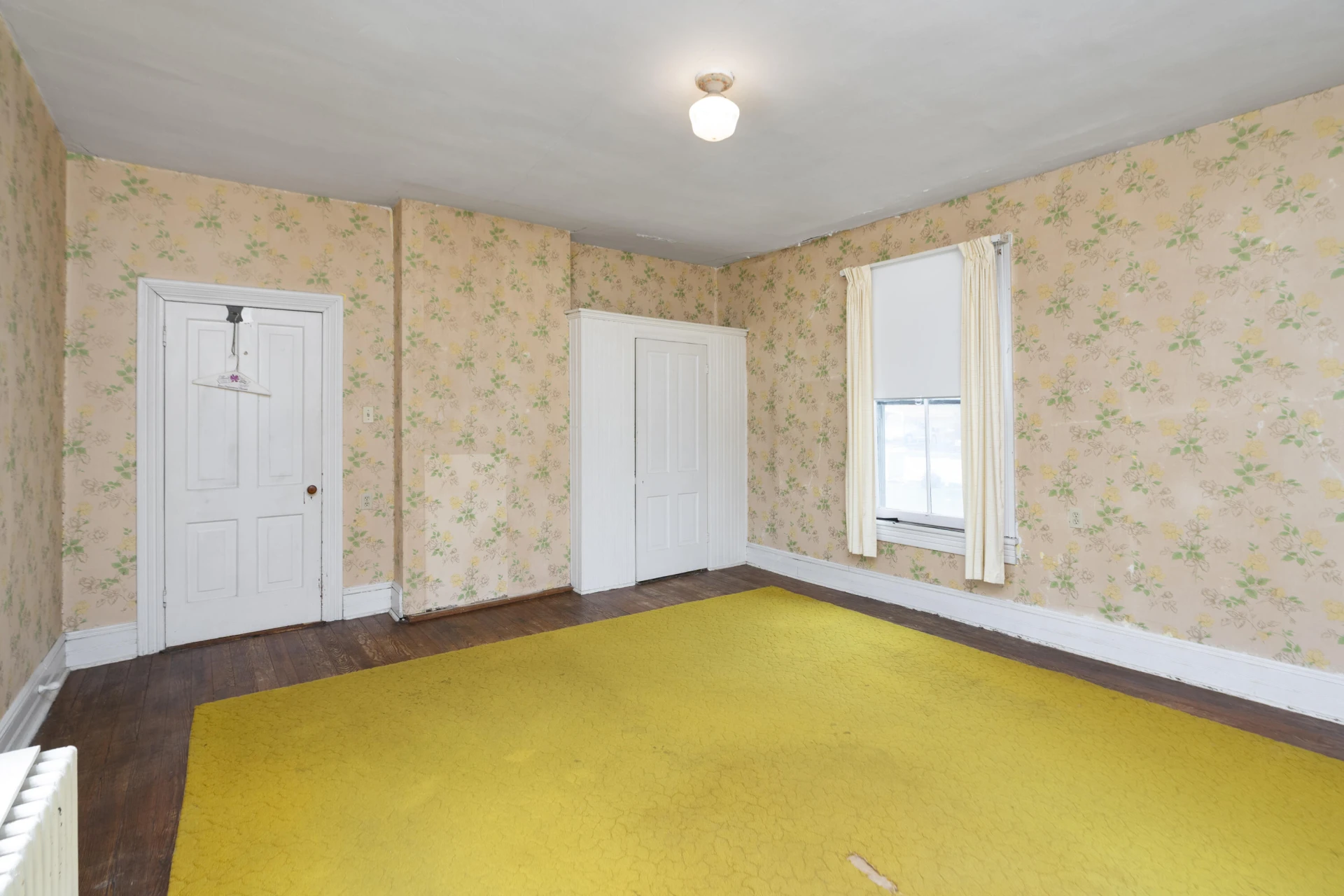 747 E 24th St - Photo 22