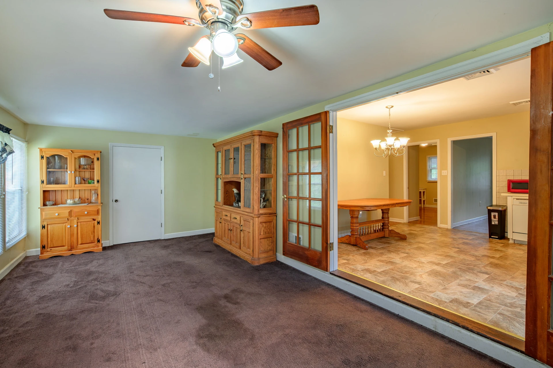 172 W 37th St - Photo 12