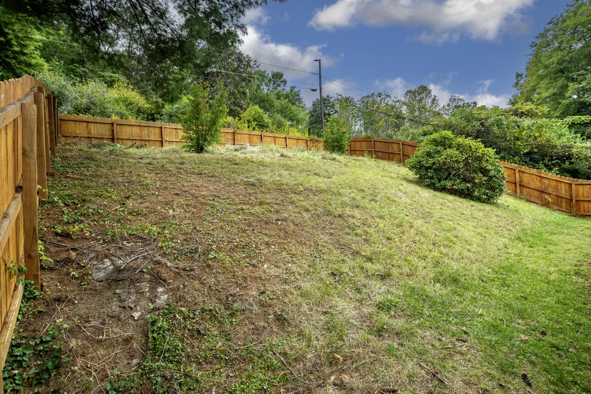 172 W 37th St - Photo 19