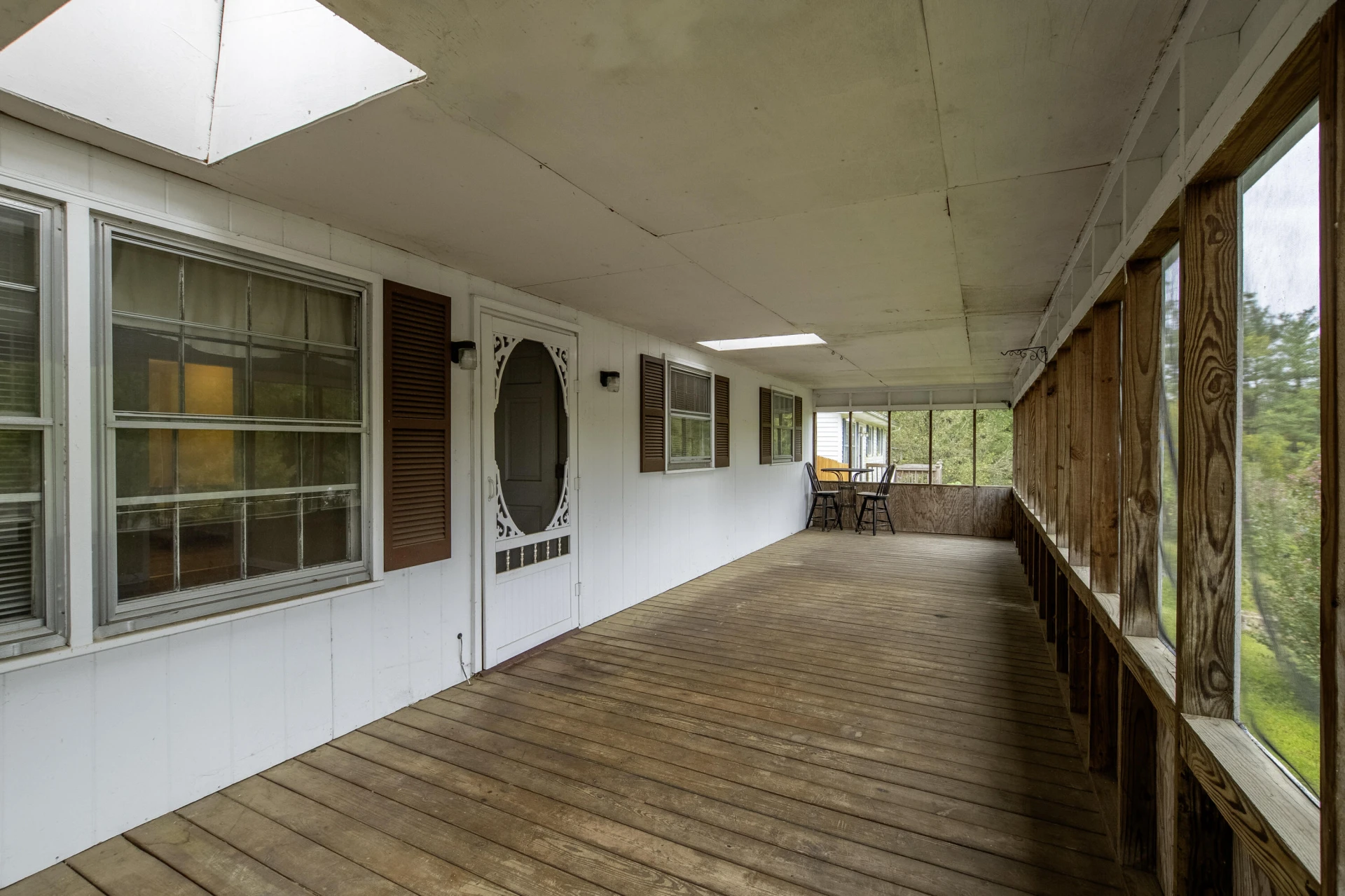 172 W 37th St - Photo 5