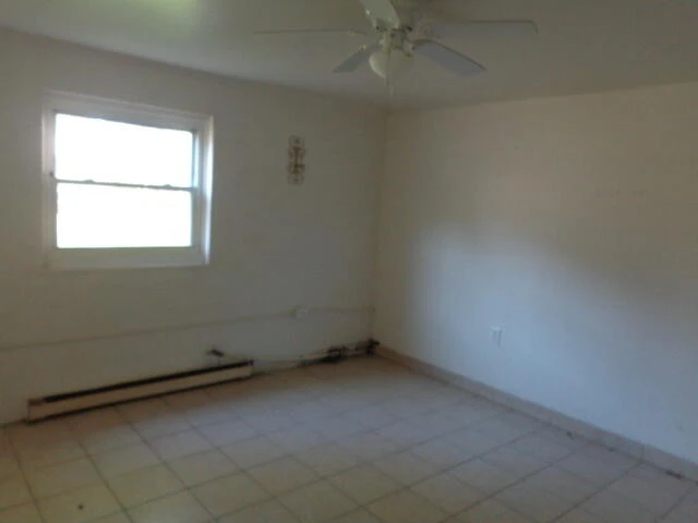 213 E 35th St - Photo 11