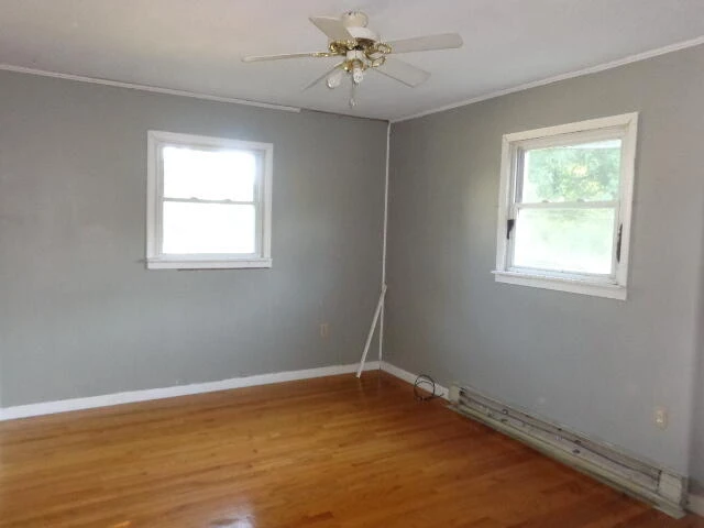 213 E 35th St - Photo 13