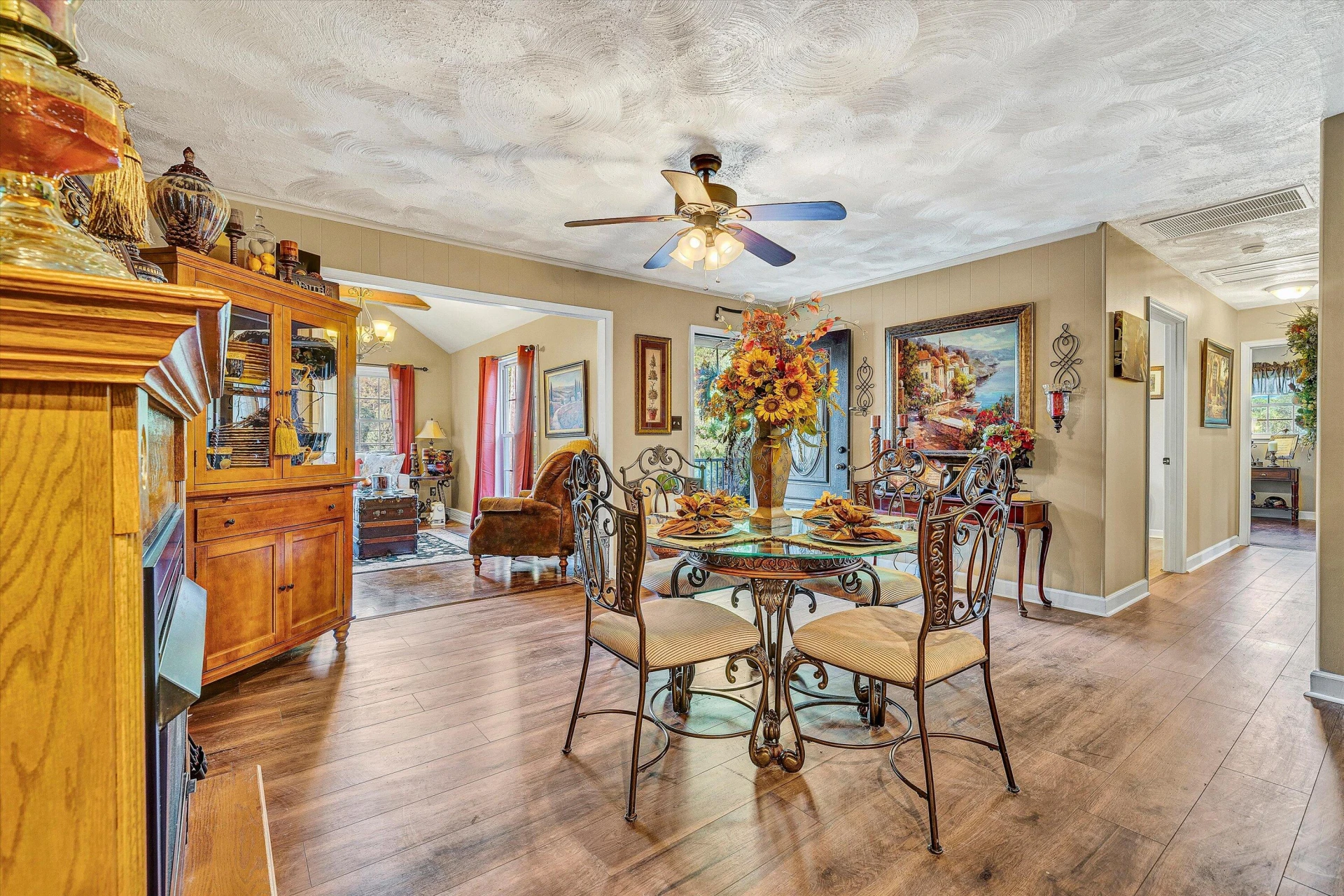 248 Ridgeway Cir - Photo 3