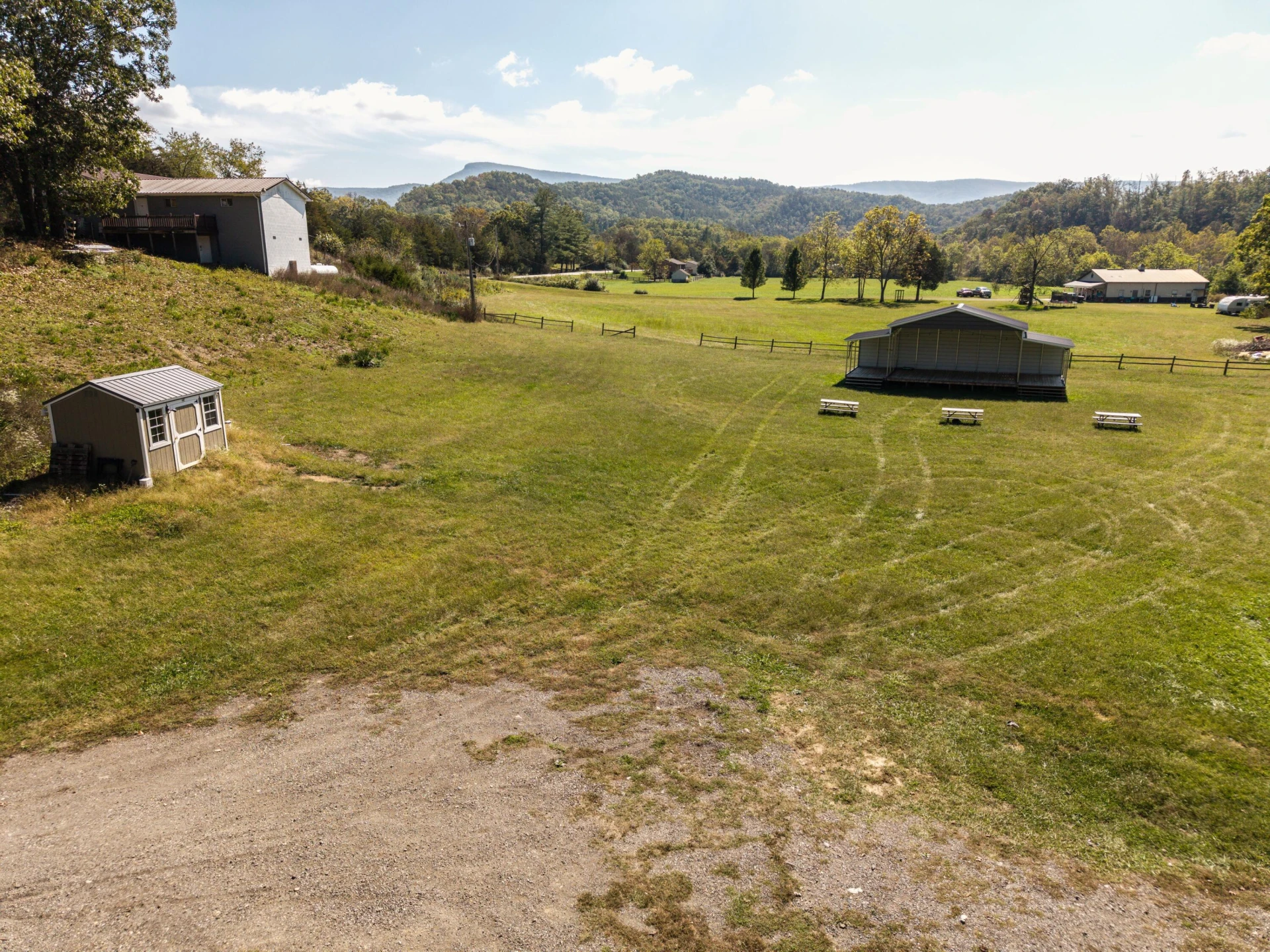 4200 Potts Creeks Rd - Photo 29