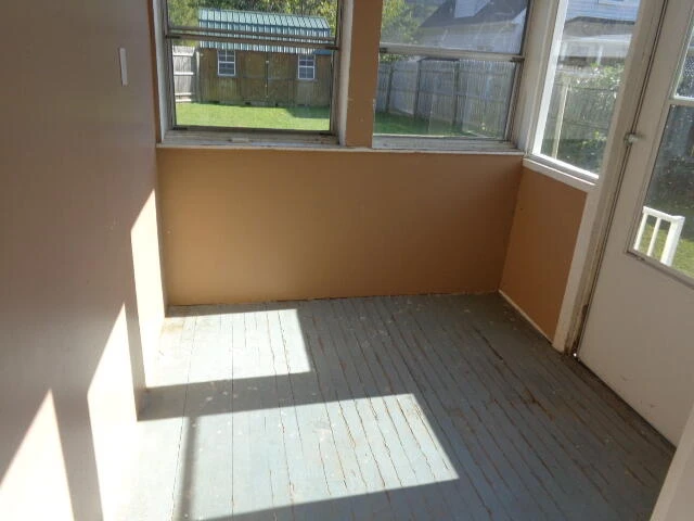 307 E Phillip St - Photo 14