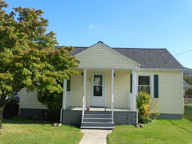 307 E Phillip St - Photo 3
