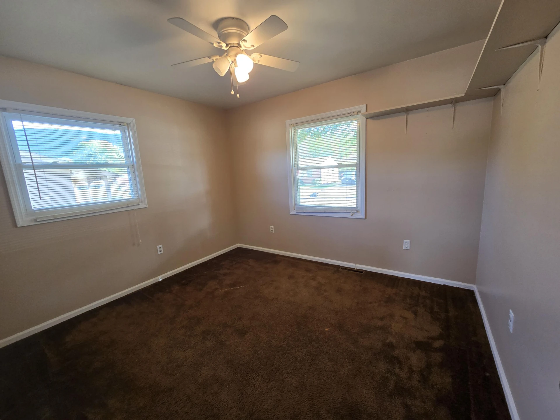 544 Brentwood Dr - Photo 10