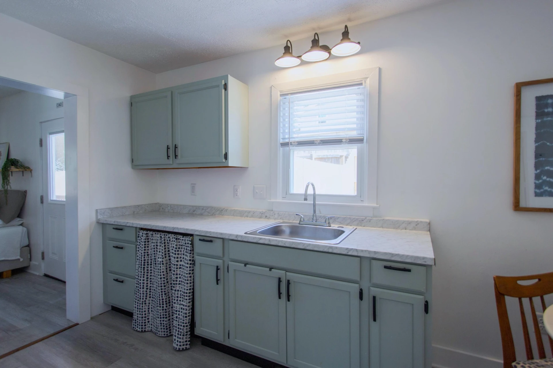 408 Maury St - Photo 10