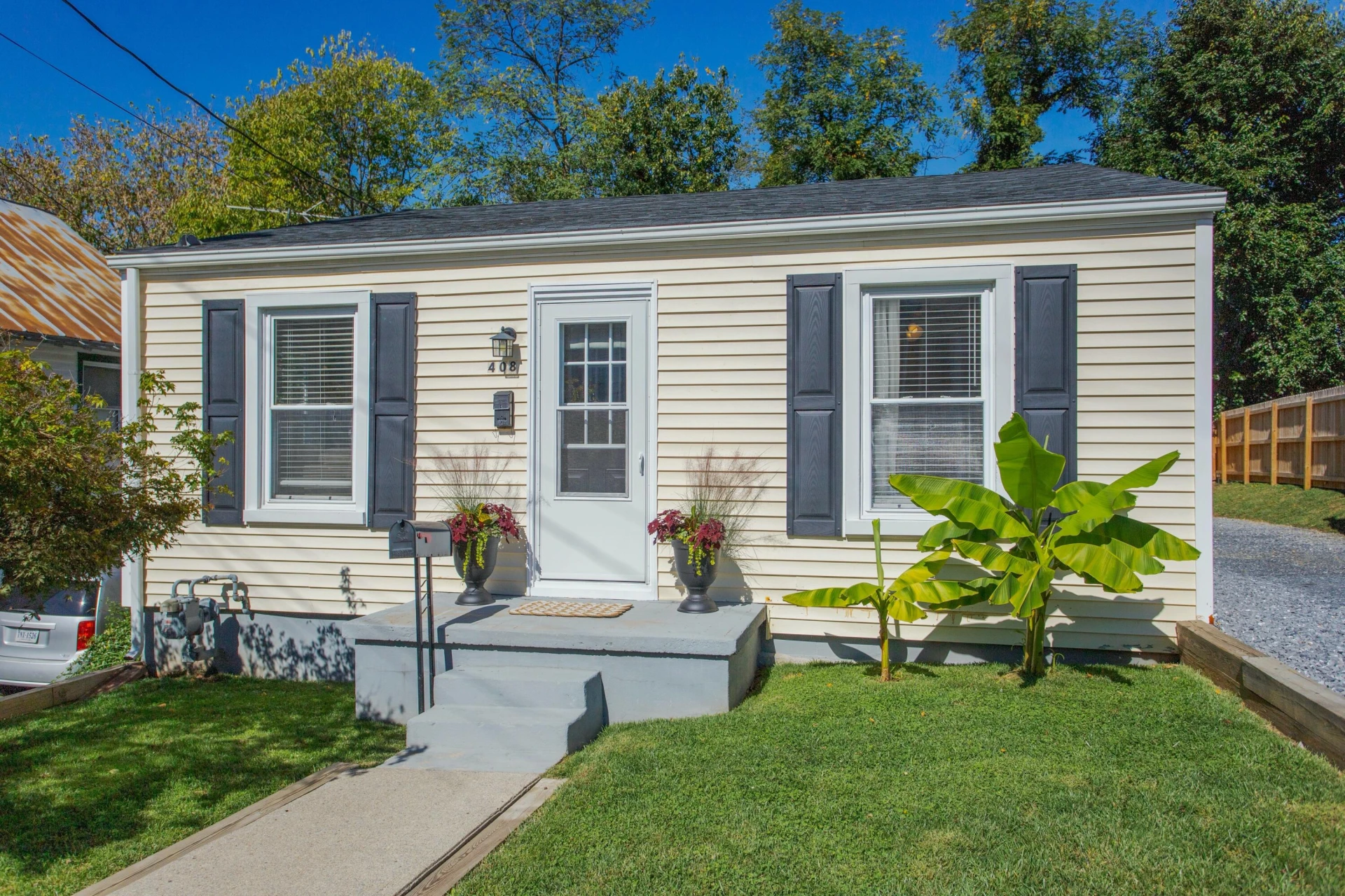 408 Maury St - Photo 22