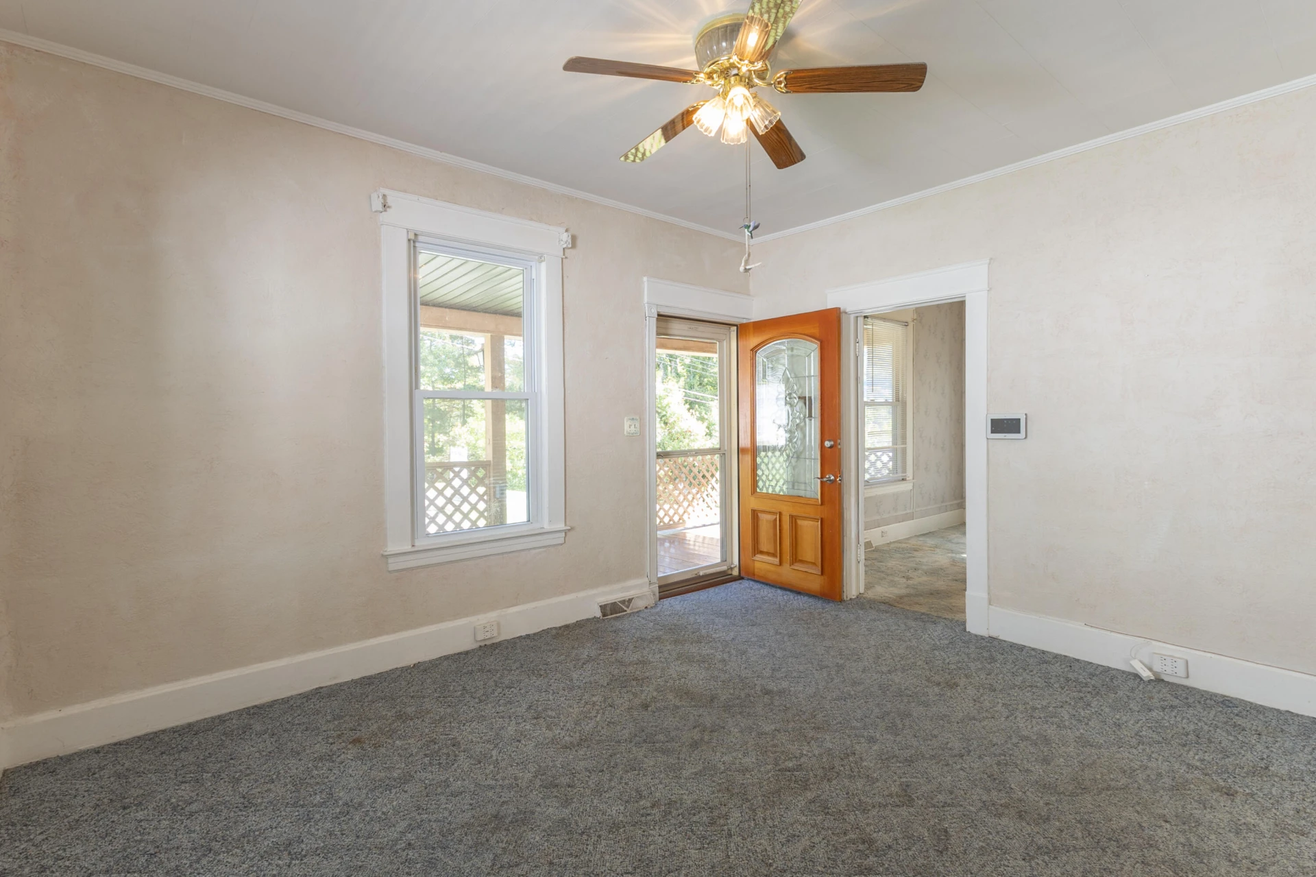 315 Third St - Photo 3