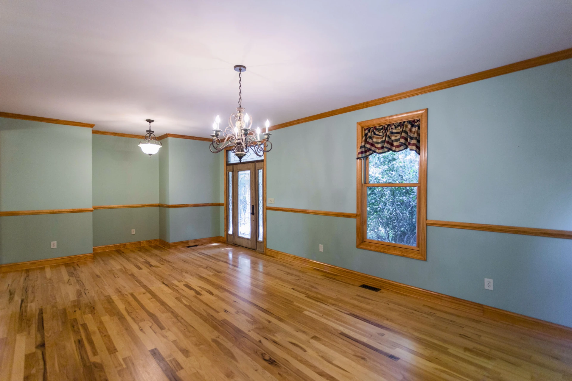 220 East Ridge Dr - Photo 10