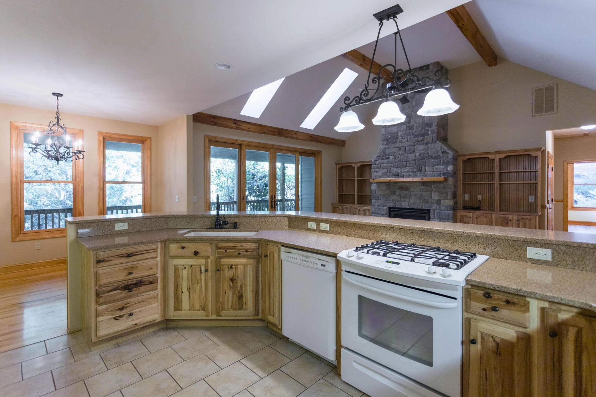 220 East Ridge Dr - Photo 19