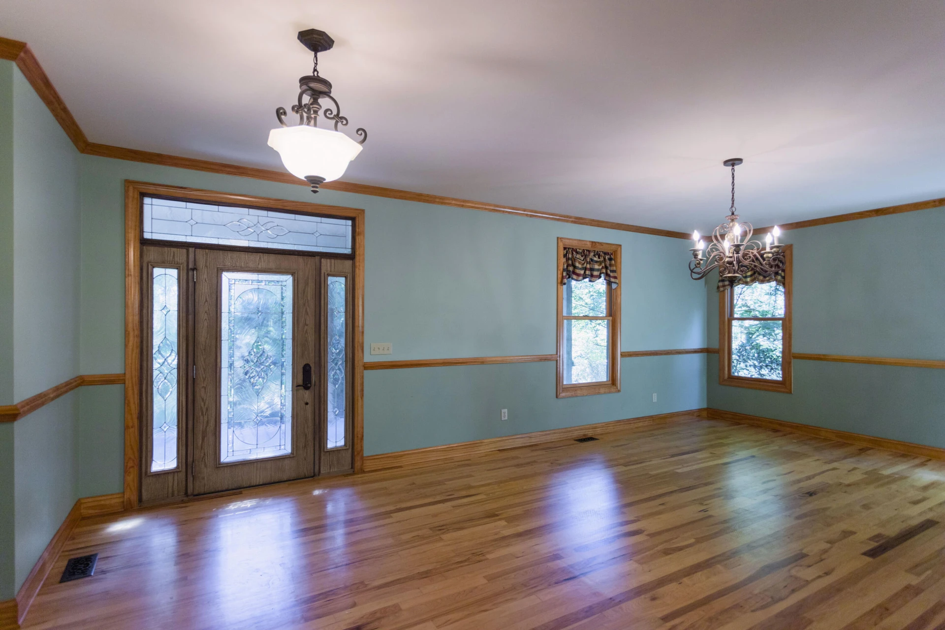 220 East Ridge Dr - Photo 9