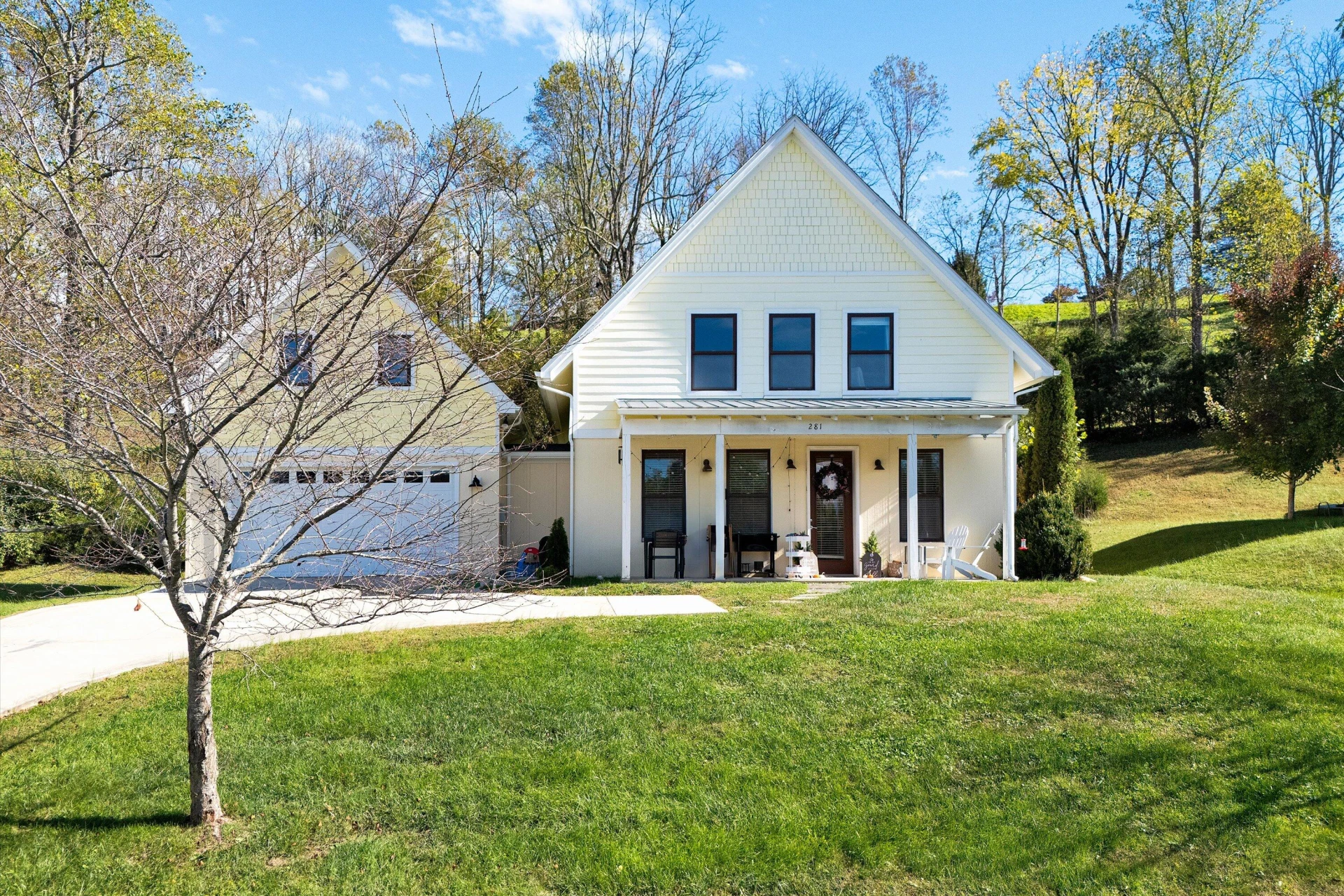 281 New Cameron Dr - Photo 2