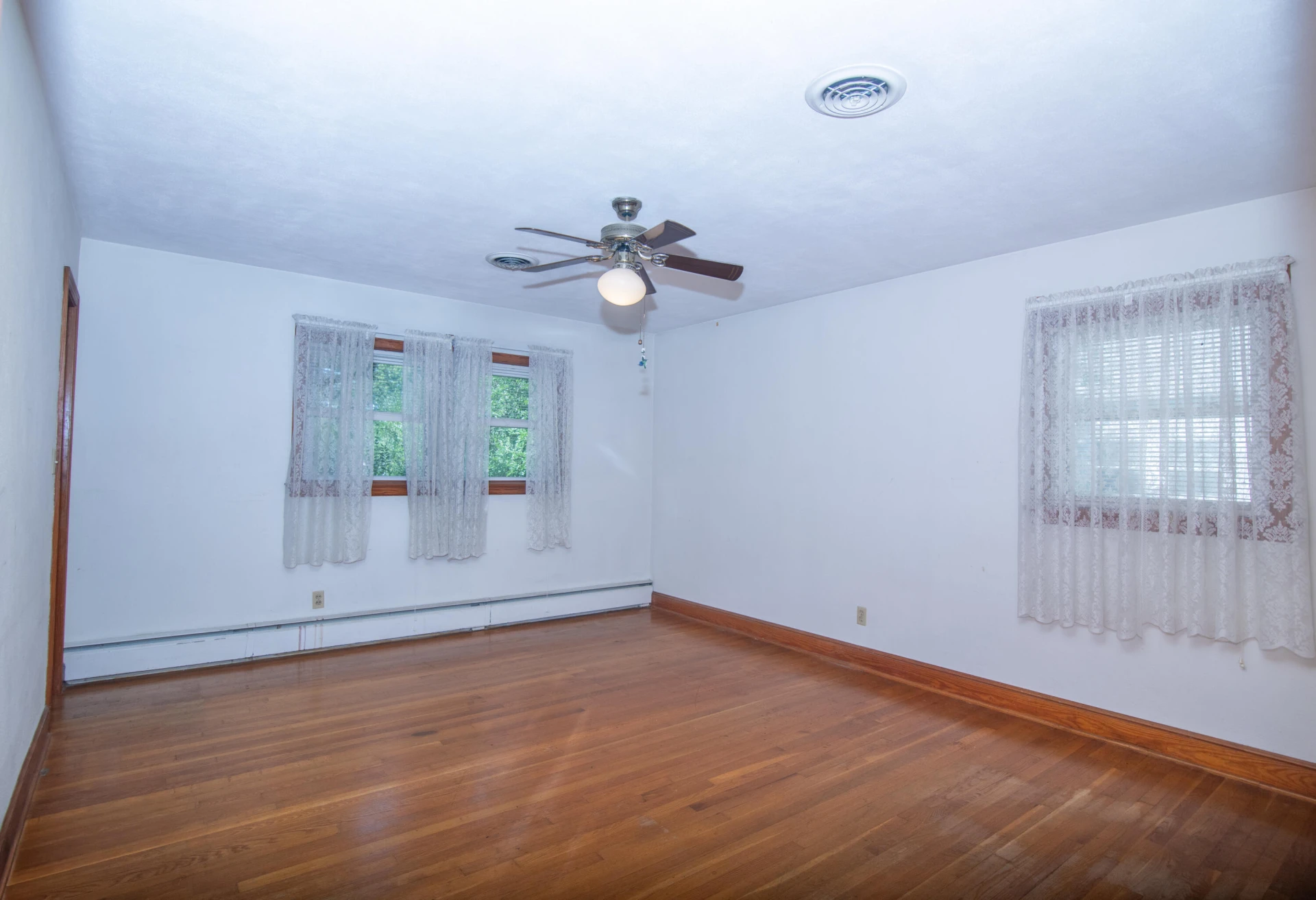 2113 Oak Ave - Photo 16