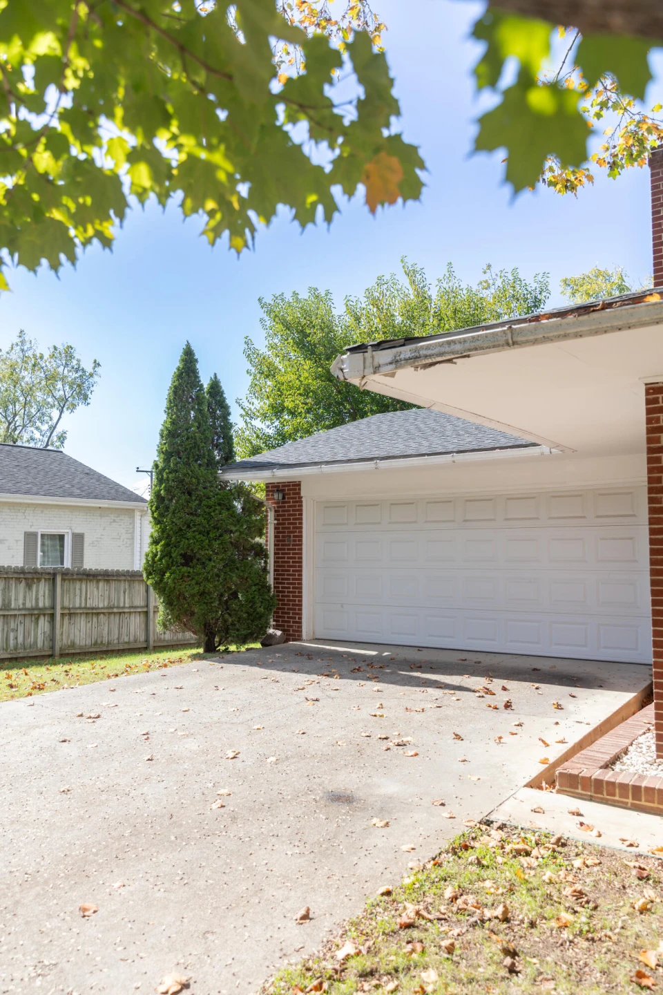 2113 Oak Ave - Photo 4