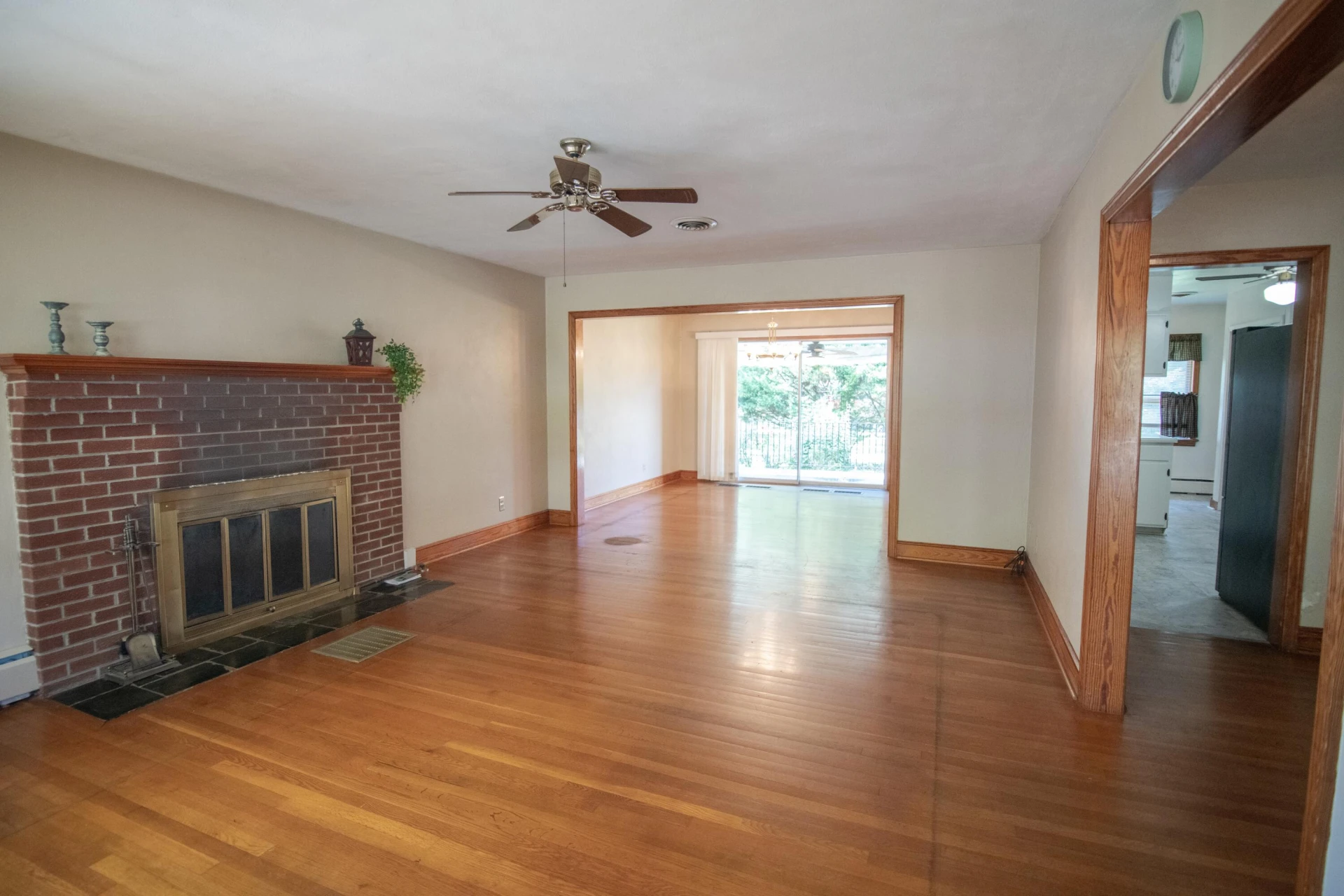 2113 Oak Ave - Photo 9