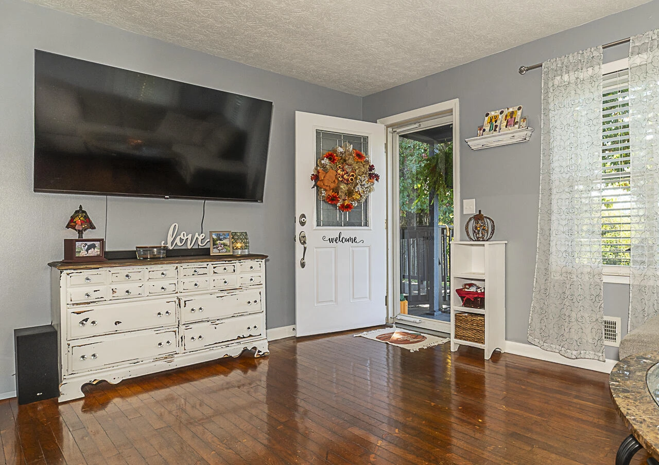 893 Wert Faulkner Highway - Photo 11