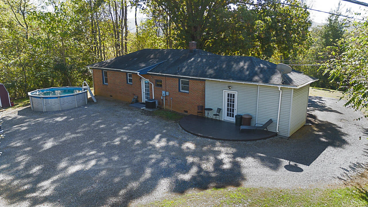 893 Wert Faulkner Highway - Photo 2