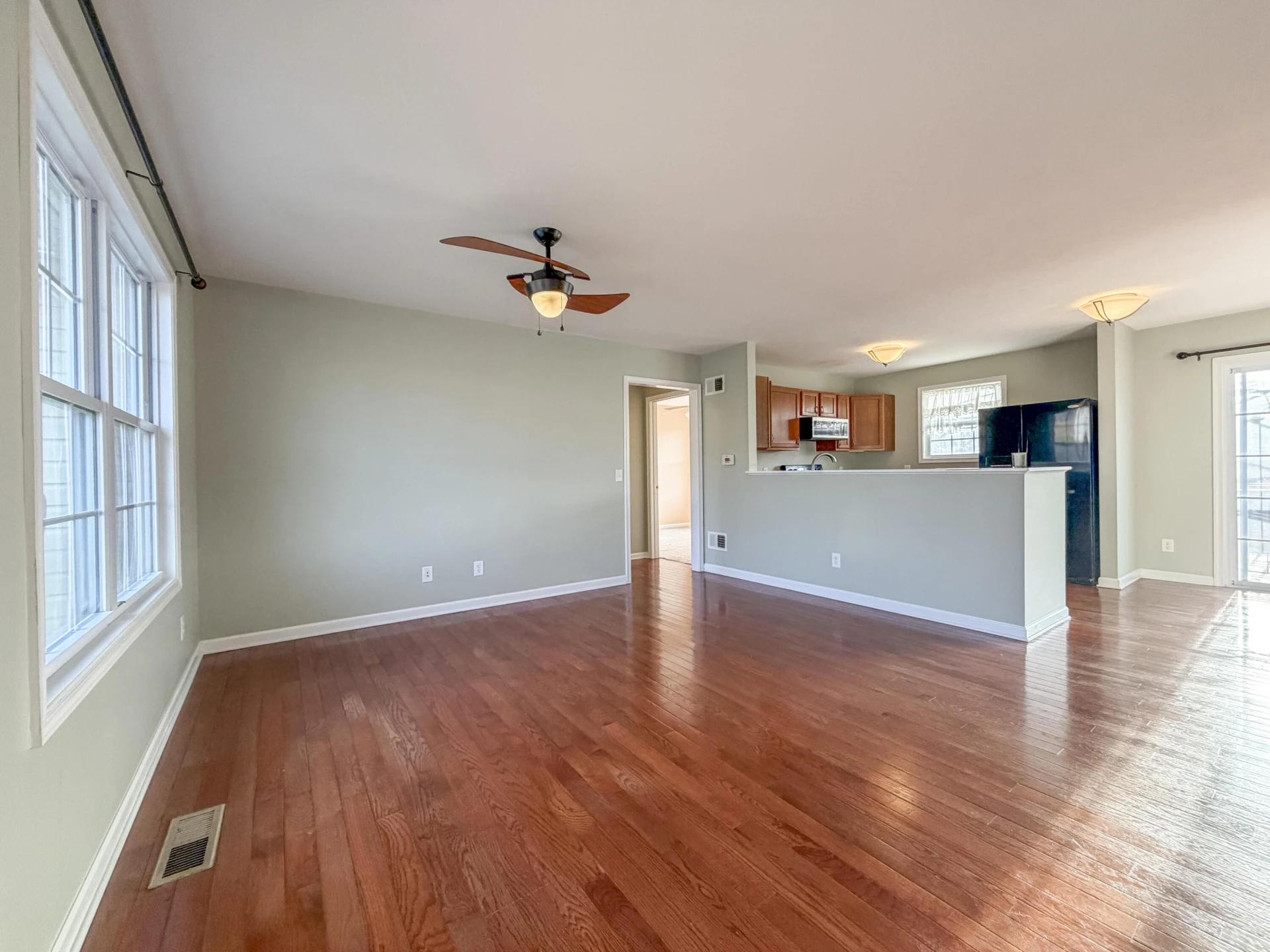 73 Thoroughbred Cir - Photo 16