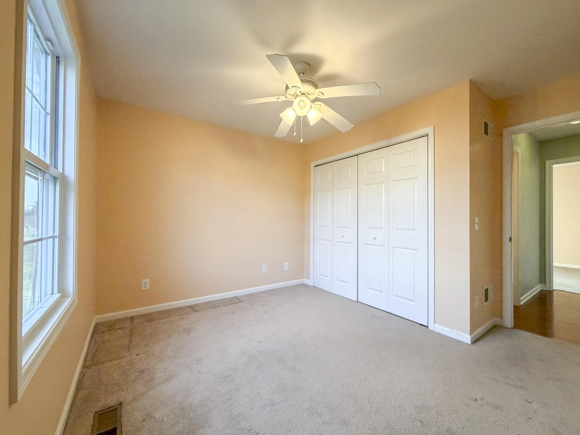 73 Thoroughbred Cir - Photo 32