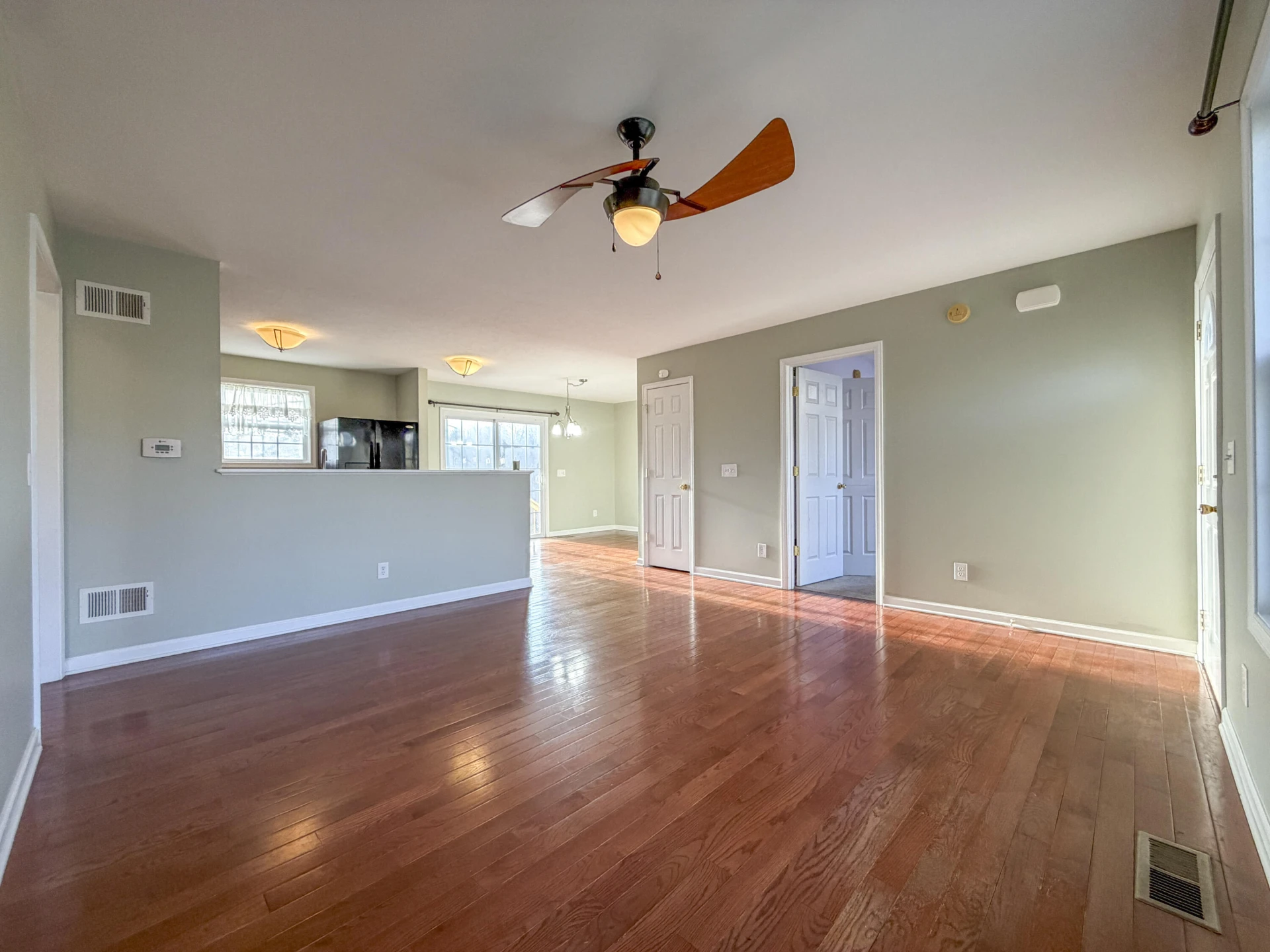 73 Thoroughbred Cir - Photo 9