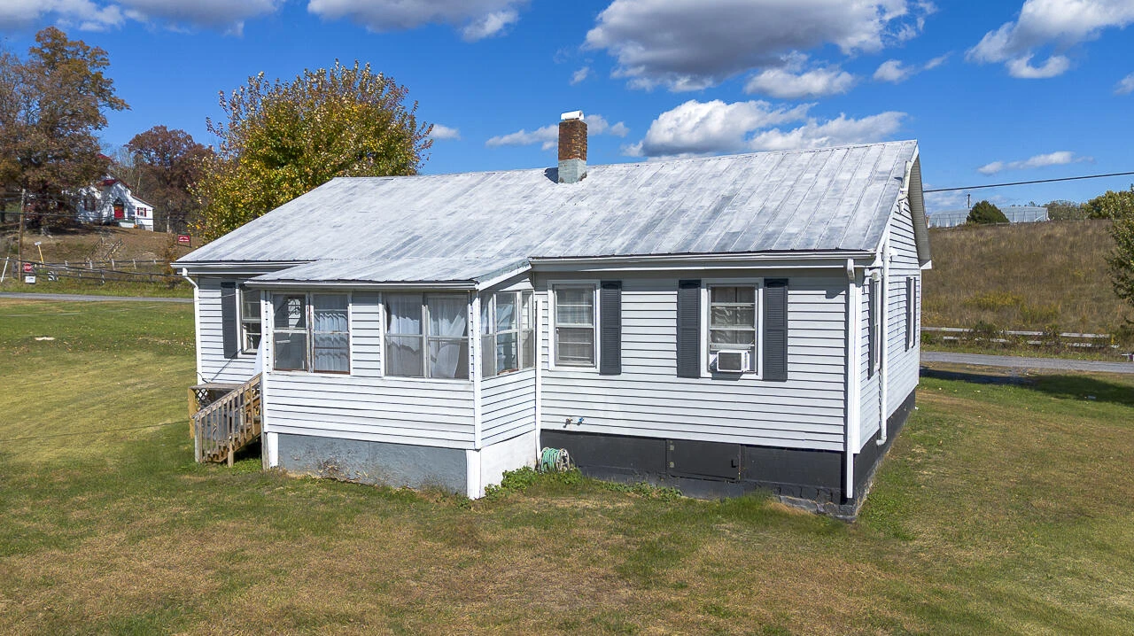18 Little River Rd - Photo 5