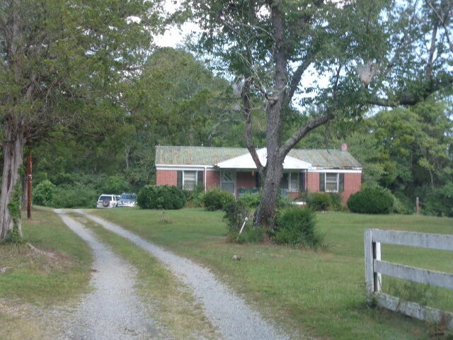 7899 Blenheim Rd