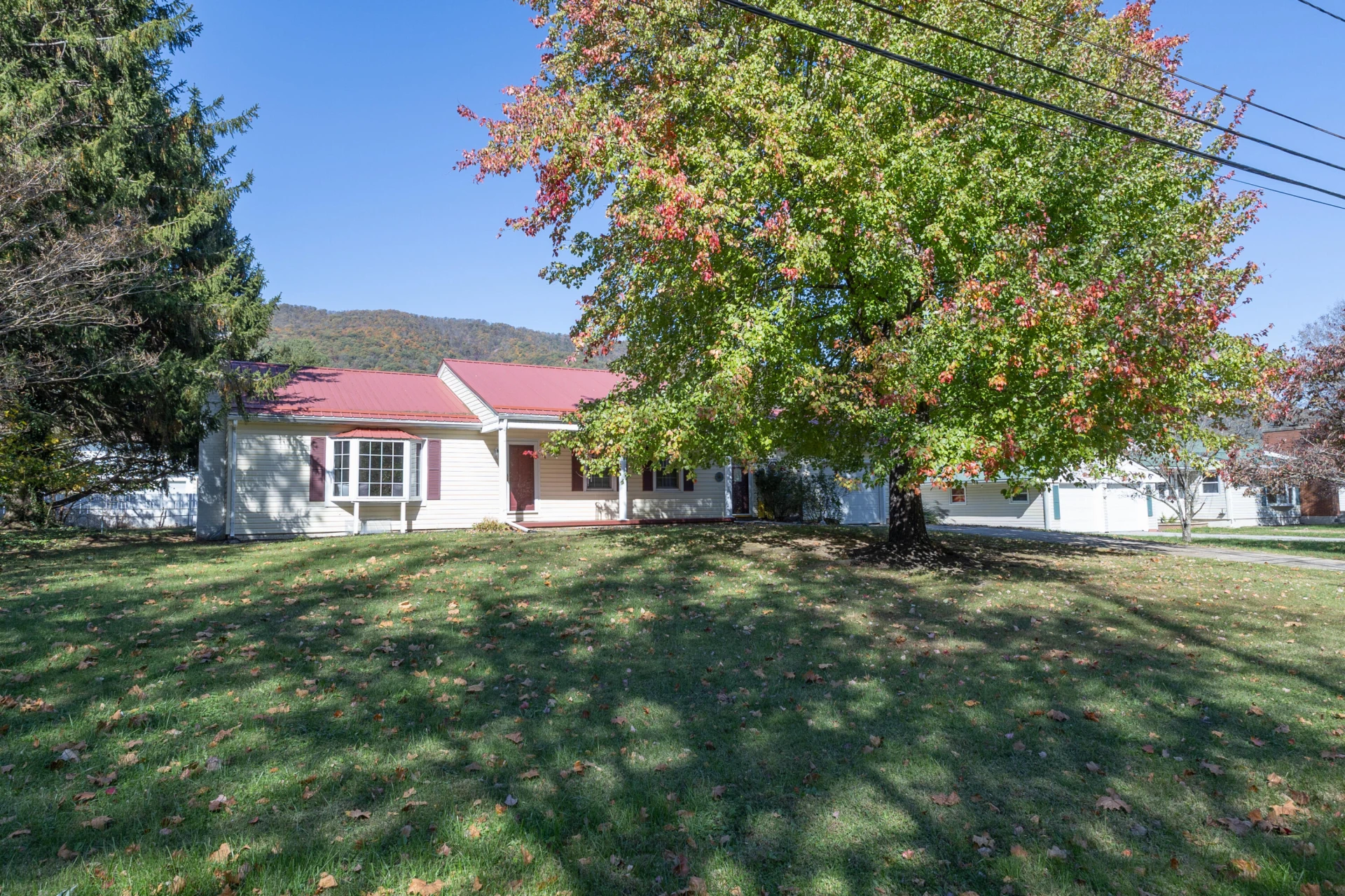 3006 Valley Ridge Rd