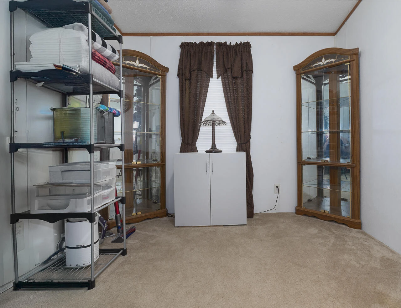 122 E 38th St - Photo 25