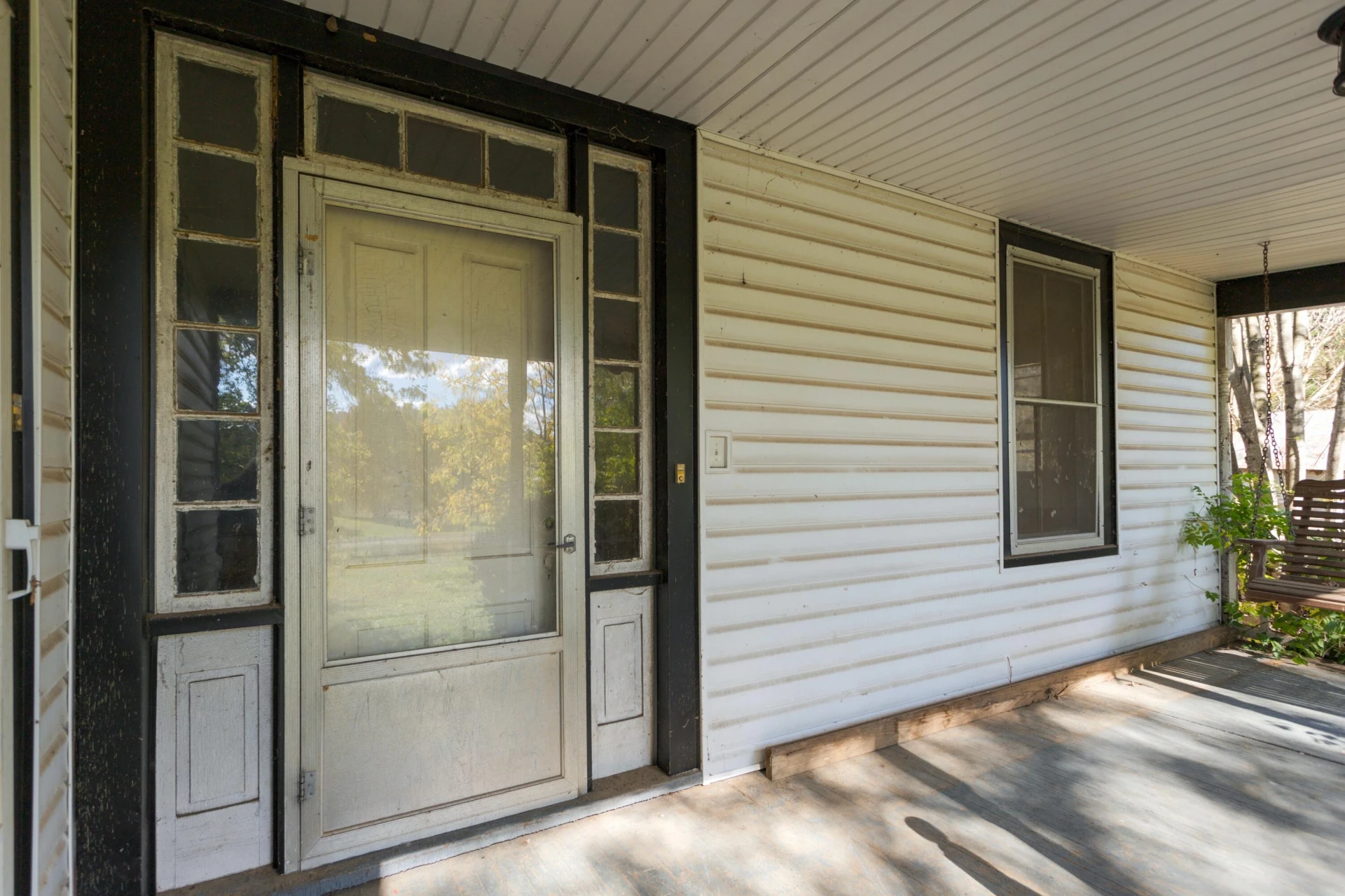 1111 Bethany Rd - Photo 3