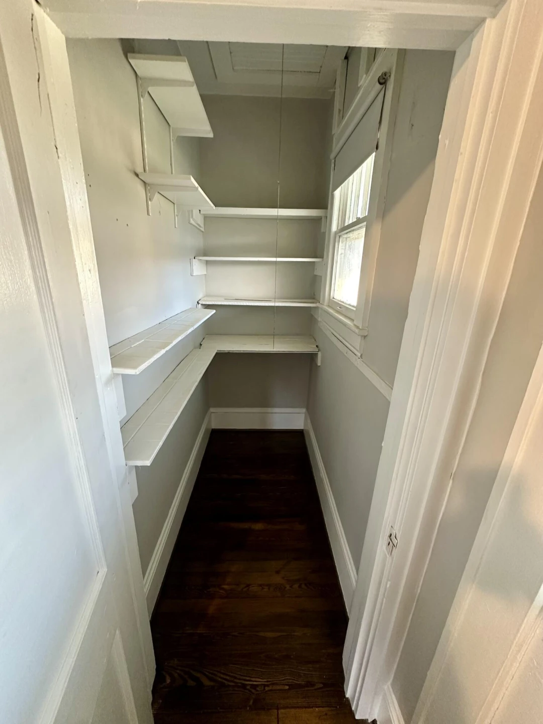 805 W Jackson St - Photo 7